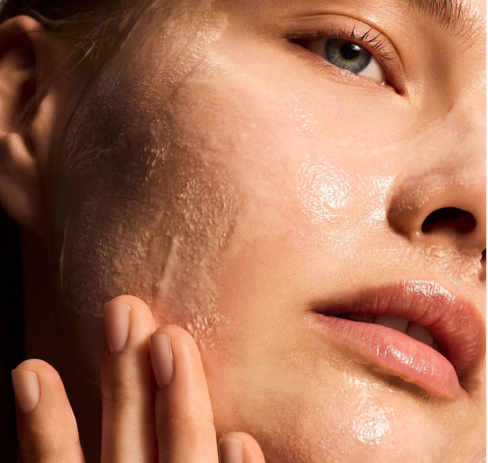 Warming Honey Cleanser - Image 6